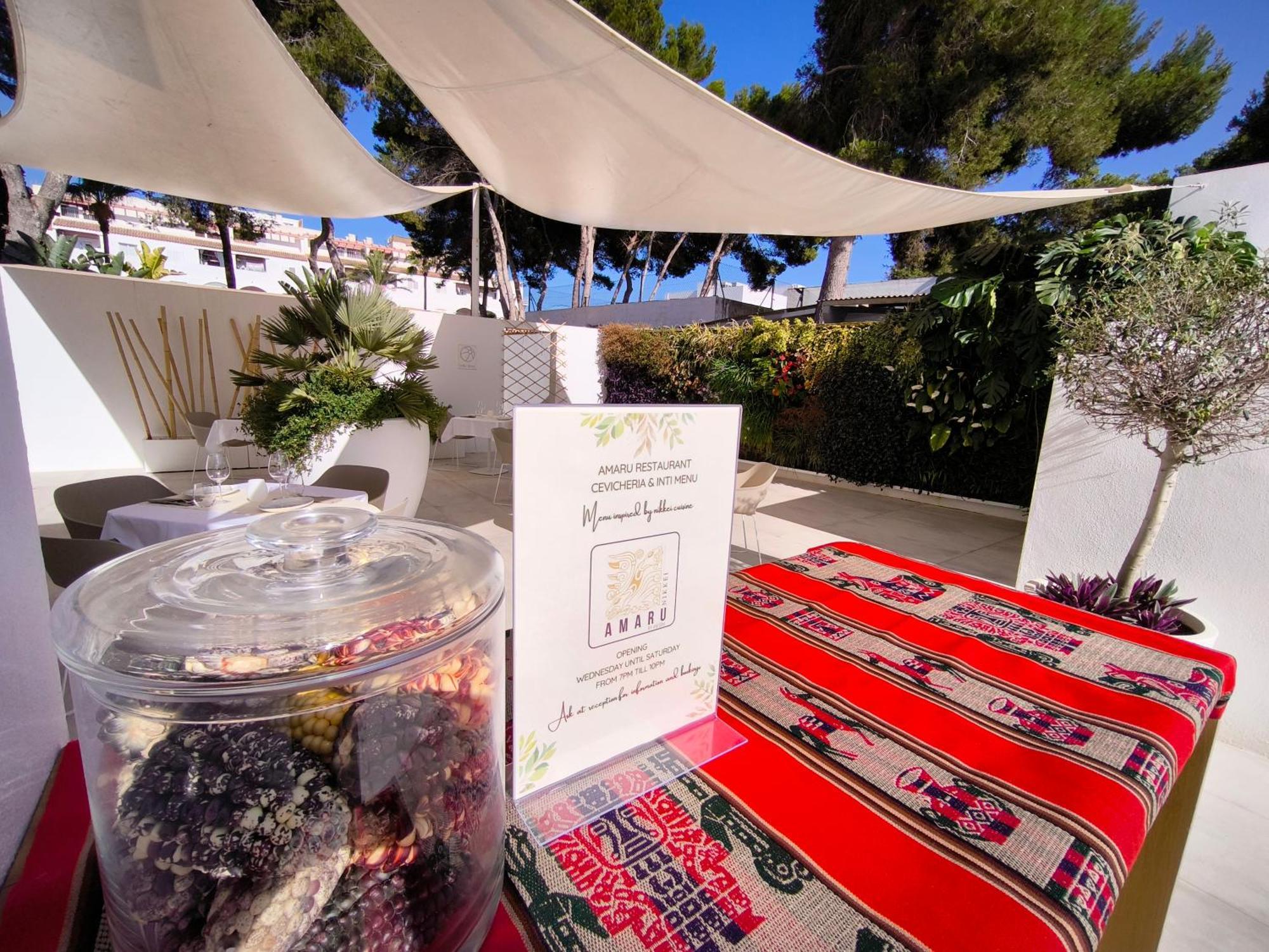 Hotel Anfora Ibiza Эс-Кана Экстерьер фото